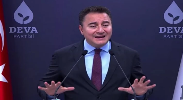 Babacan: Avrupa’yı gezebilen gençler, şimdi otobüs biletine muhtaç oldu