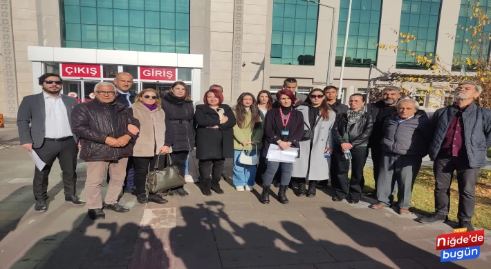 Niğde'de hayvanseverler Konya ve Mamak Barınakları hakkında suç duyurusunda bulundu