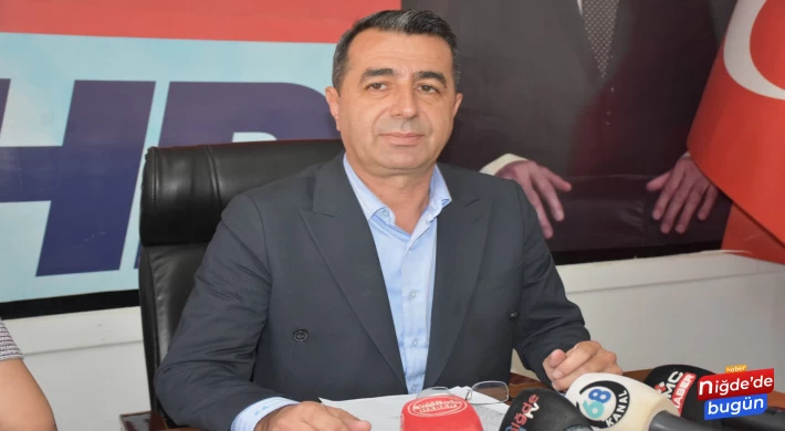 CHP’li Adem, Belediyenin Yaptığı İhaleleri Sorguladı