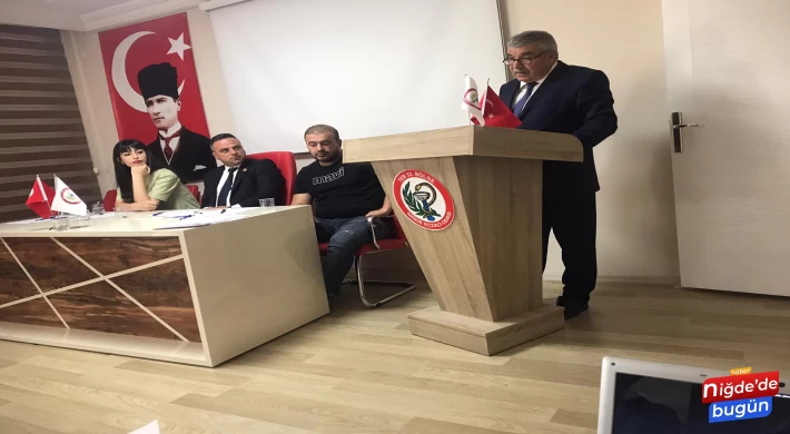 Eczacı Odası Başkanı Nihat Öztürk, Güven Tazeledi