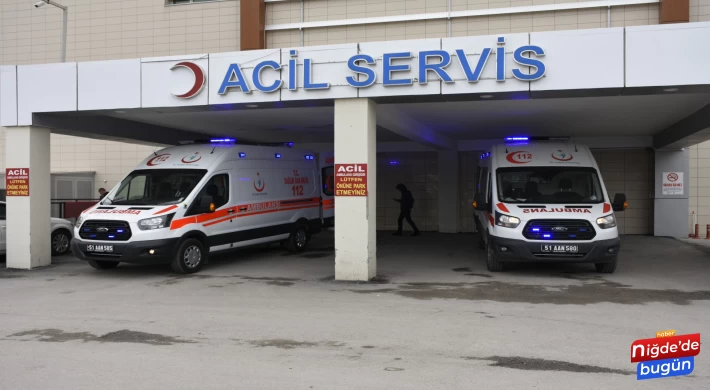 Niğde-Ankara Ve Ereğli Yolunda Trafik Kazası 3 Ölü