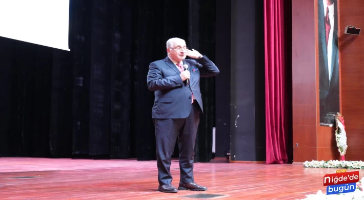 Prof. Dr. İsmail Hakkı Aydın öğrencilerle buluştu