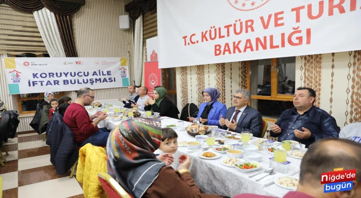 Vali Çelik Koruyucu Ailelerle İftara Katıldı