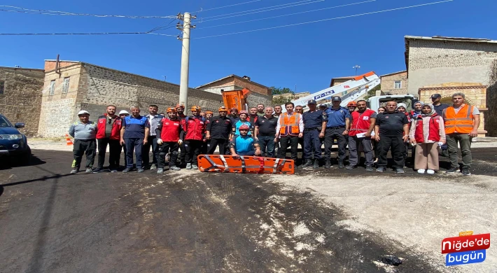 Altunhisar İlçesinde Deprem Tatbikatı