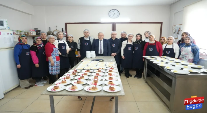 Kursiyerler Aldıkları Eğitimle Usta Aşçı Oluyor