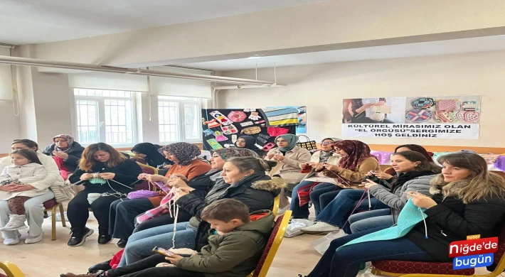 Niğde'de "Yumağını Al Gel" Projesi Kapsamında Sergi Açıldıd