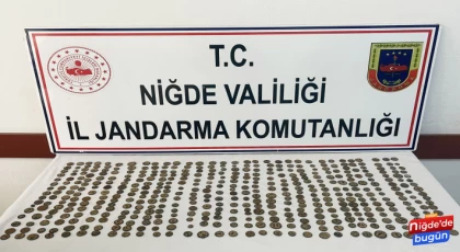 Tarihi eser kaçakçıları jandarmadan kaçamadı