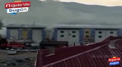 Niğde'de Fabrika Yangını