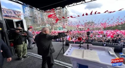 MHP Lideri Devlet Bahçeli'yi Niğde'de Binlerce Vatandaş Karşıladı