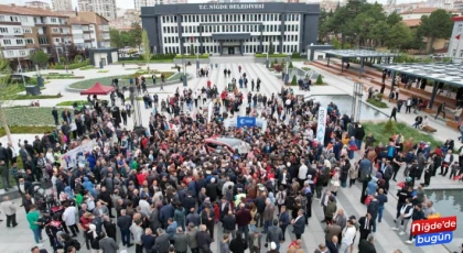 Türkiye’nin yerli ve milli otomobili Togg, Niğde'de sergilendi.