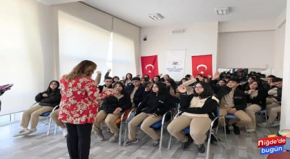 Bor’da Gençlere Afet Bilinci Konferansı