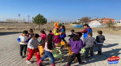 ‘Merkezim Her Yerde’ projesi köy çocuklarıyla buluştu