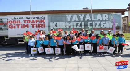 Niğde’de 'Mobil Trafik Eğitim Tırı'nda öğrencilere eğitim verildi